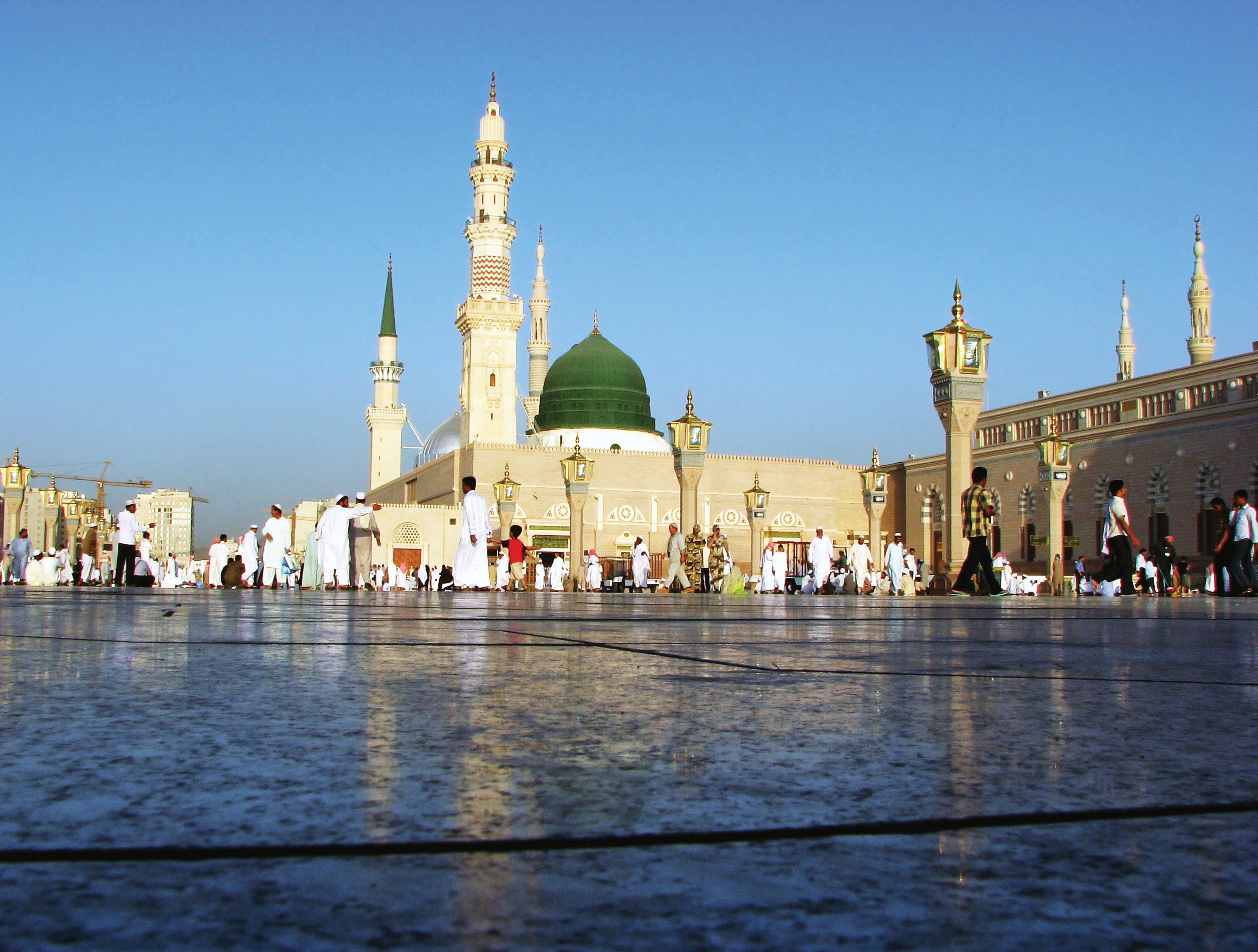 Mescid-i Nebi dışarıdan görünüşü